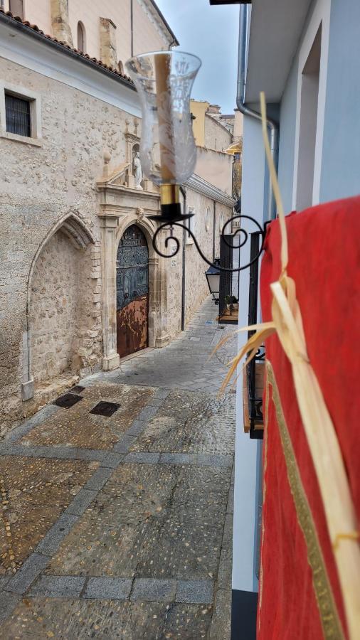 Apartamento Con Balcon En Casco Antiguo De Cuenca クエンカ エクステリア 写真
